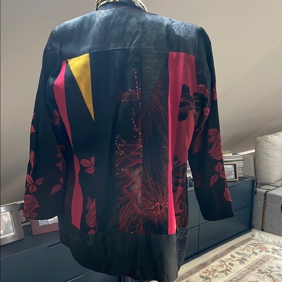 Elegant Jacket Japanese-inspired with 2 front pockets - Picture 2 of 9